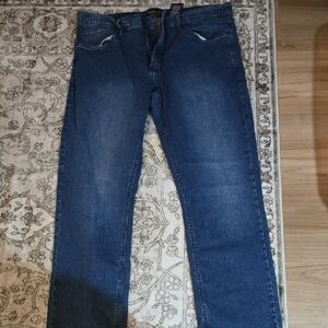Slim Straight Men's Jeans in Classic Indigo